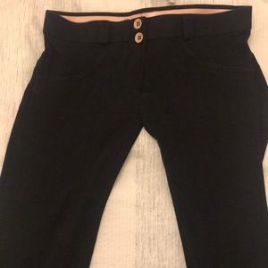 Lightly used Freddy jeans in black size 4
